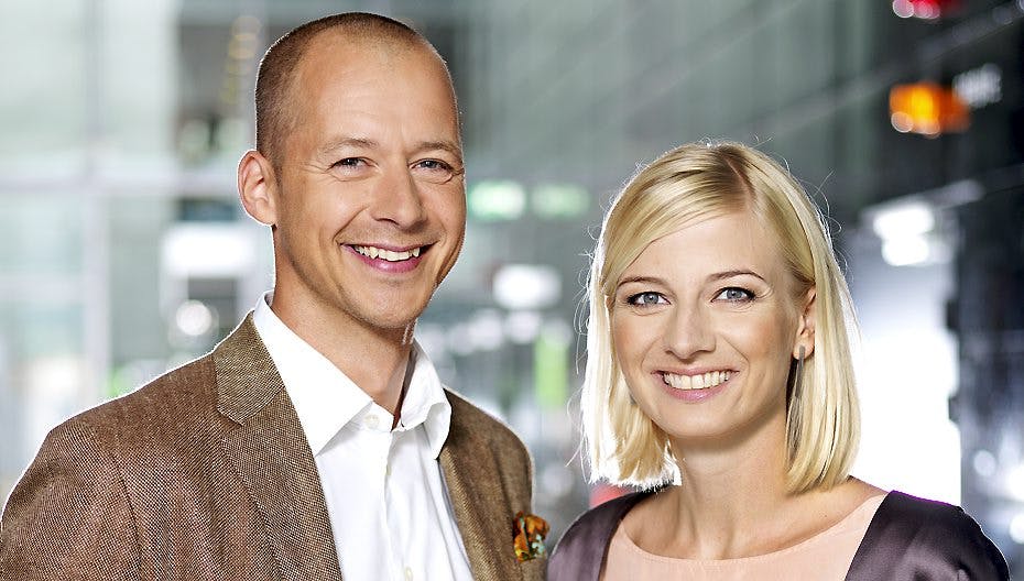 Mark Stokholm og Louise Wolff er værter på 'Aftenshowet', men i aften strejker de