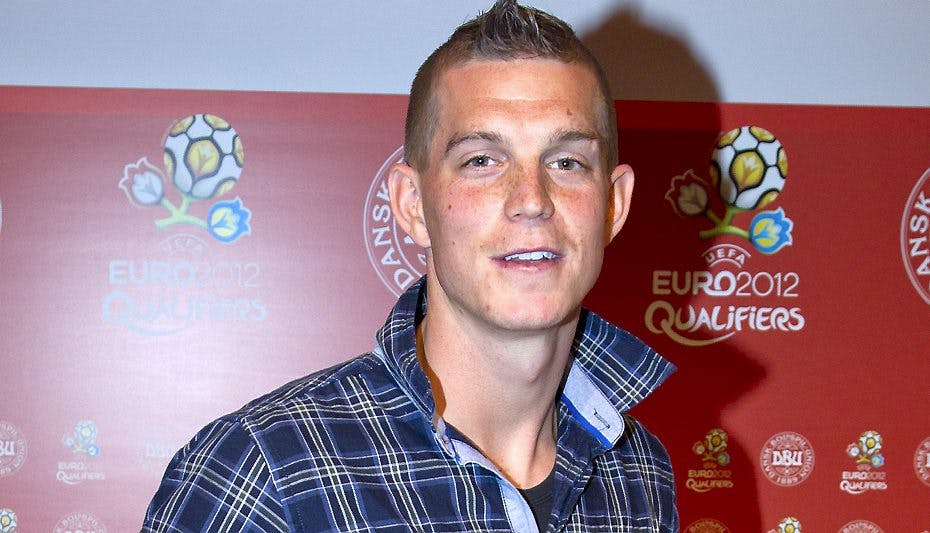 Daniel Agger har fået selveste Christian Stadil for at se stå for firma-outfittet