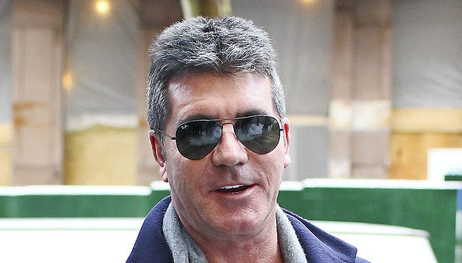 54-årige Simon Cowell har fået en søn