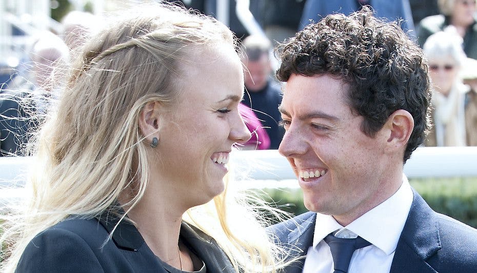 Caroline Wozniacki og Rory McIlroy deler ud af deres kærlighed. Til HELE verden