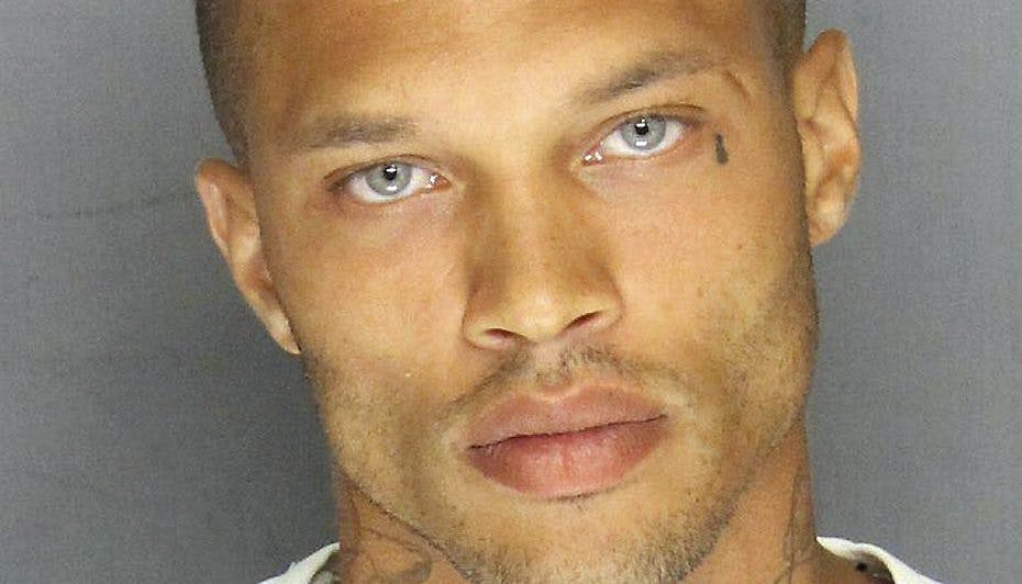 Jeremy Meeks har hyret en agent.