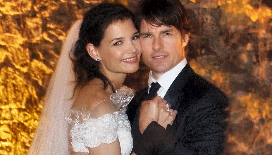 Tom erklærede til hele verden, at Katie var hans eneste ene, da de blev gift. Men i virkeligheden var Katie blot hans nødløsning