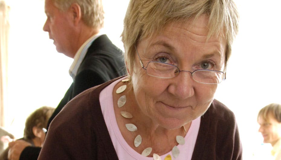Marianne Jelved med halssmykket, som hun bare måtte have efter at have lånt et tilsvarende af staten