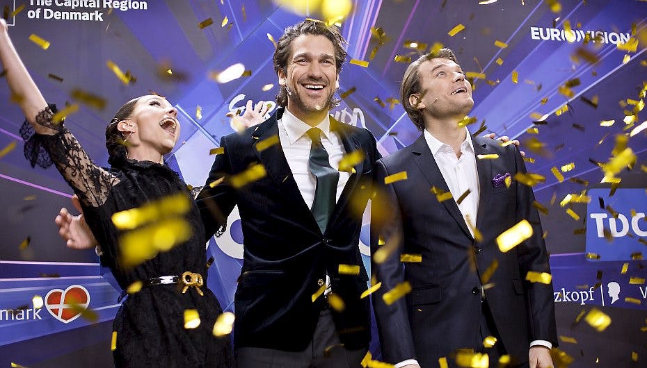 De tre værter til Melodi Grand Prix er Lise Rønne, Nikolaj Koppel og Pilou Asbæk