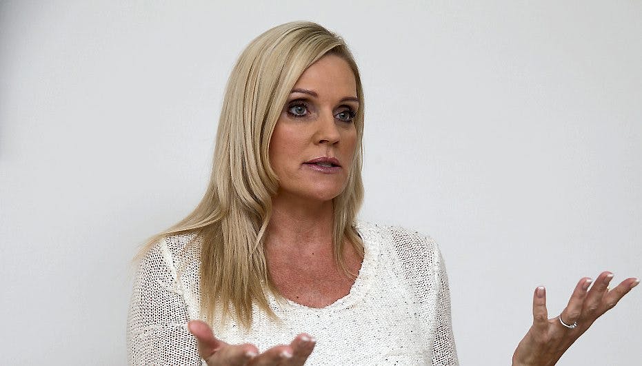Janni gider ikke Karstens nedladende kommentarer.