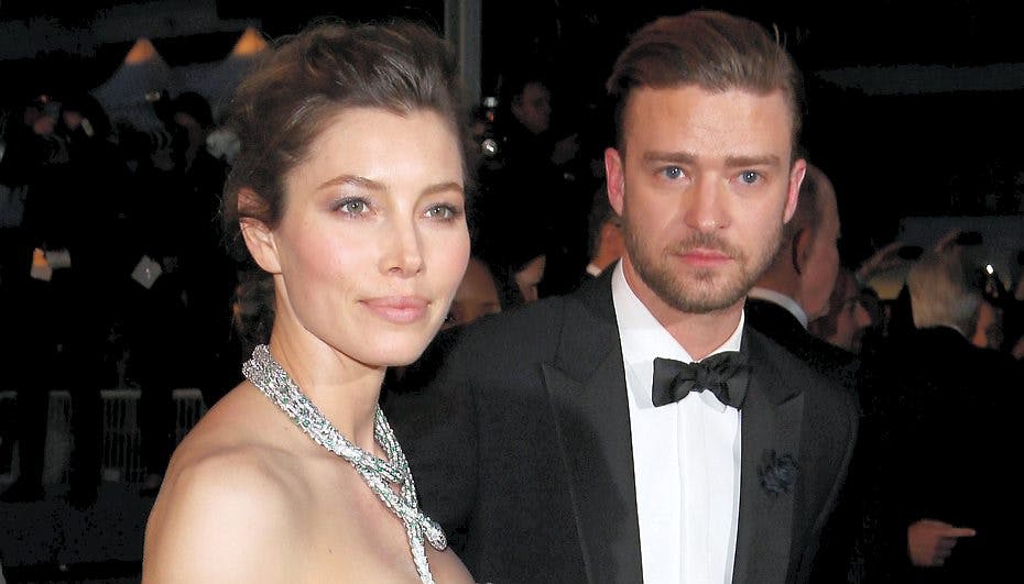 Her er detaljerne om Timberlakes baby, som kom til verden 11. april. Parret har været kærester siden 2007