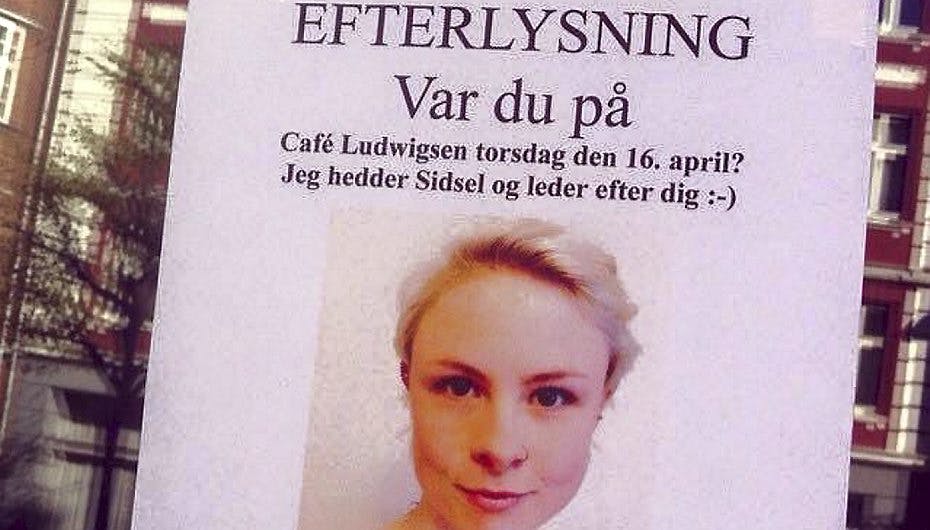 Den unge kvinde leder efter en sød jyde, hun mødte på bar