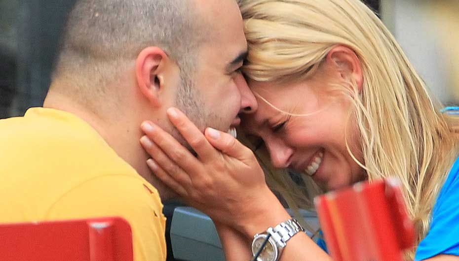 Skuespilleren Tara Reid overraskede alle med forlovelse og lynbryllup på en enkelt aften
