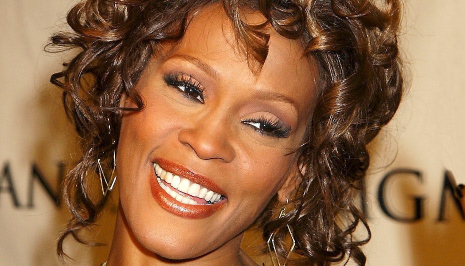 Seoghør.dk mindes nu afdøde Whitney Houston med en video, fra da hun stadig kunne imponere publikum. Se den nedenfor