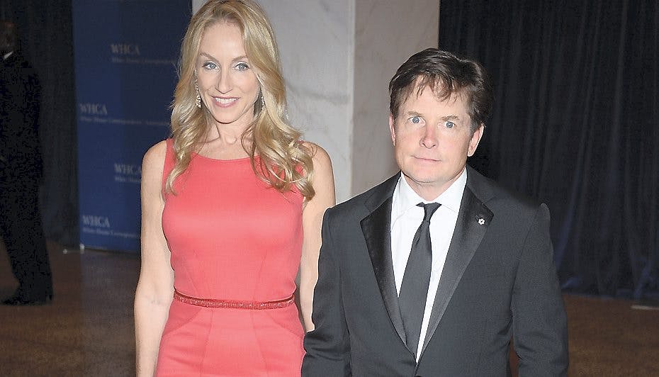 Michael J. Fox med sin kone Tracy Pollan som han mødte i TV-serien "Blomsterbørns børn"