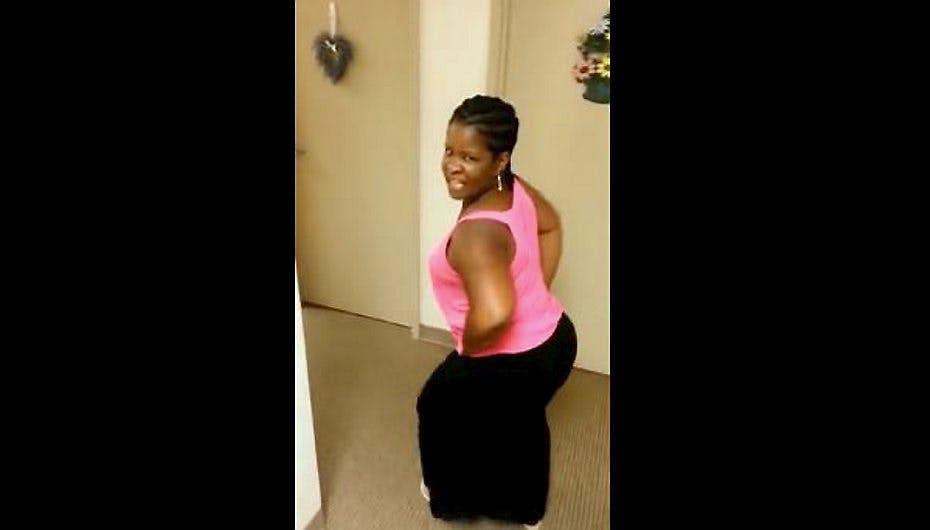 Hun twerker løs - hele tiden!