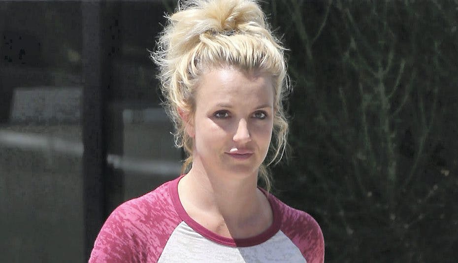Britney Spears er selv mor til to, men har også ageret reservemor for sin yngre søster