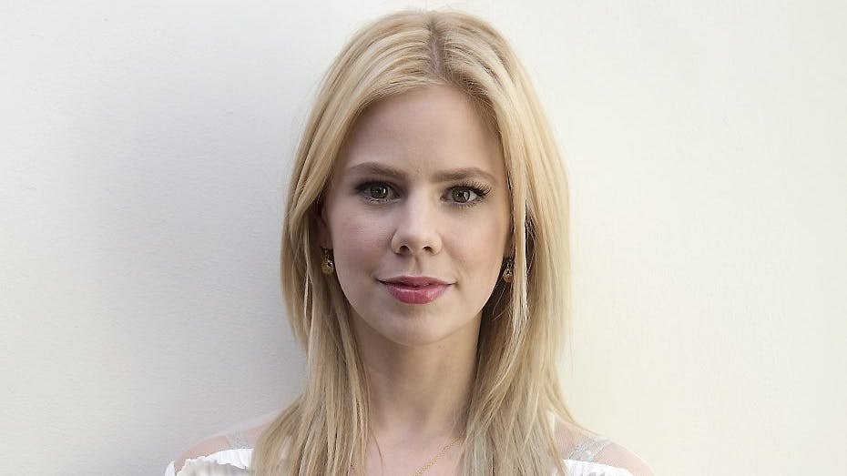 Julie Zangenberg skifter om lidt titlen som skuespiller ud med titlen som TV-vært