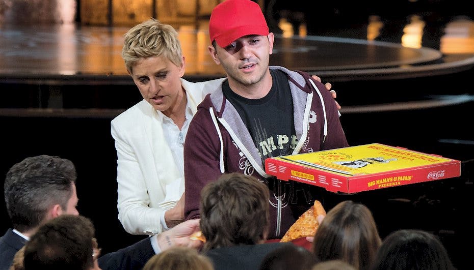 Pizzabuddet Edgar Martirosyan fik sig en oplevelse, da Ellen DeGeneres hev ham ind på scenen