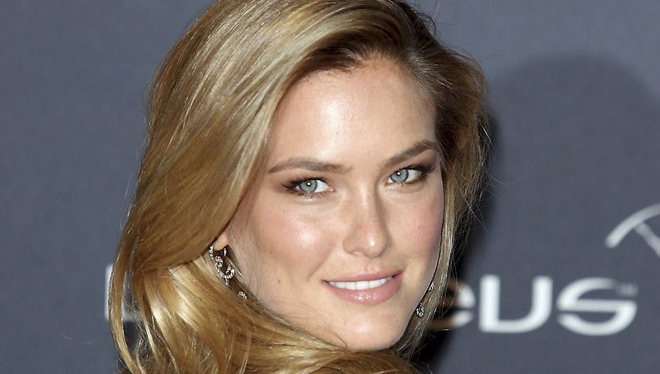 Se den smukke skønhed helt uden kluns