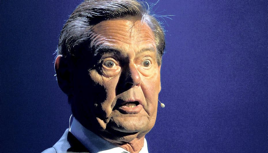 Det er ikke nemt at være komikens mester og skulle være sjovere og sjovere på kommando