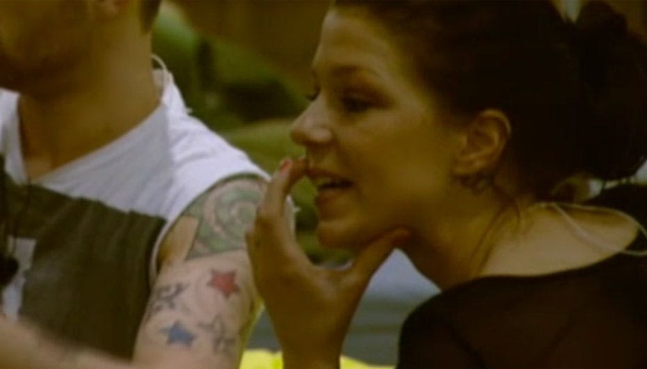 Deltagerne skal i gang med at nominere endnu en beboer, som er i farezonen for at ryge ud i søndagens liveshow
