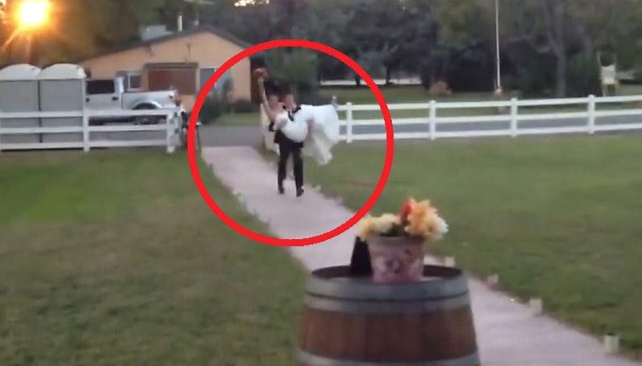 Av av av. Dette ender ikke godt