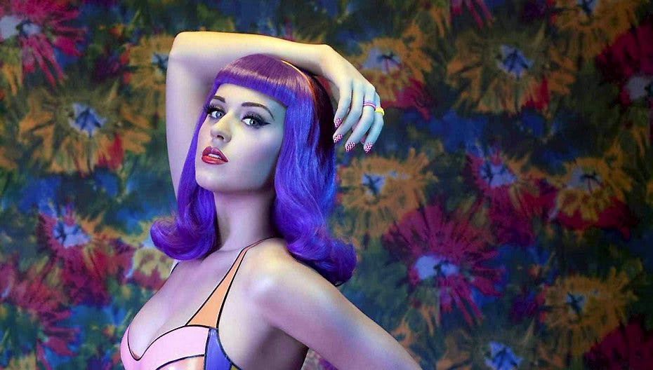 Det er en noget mere farverig og fræk Katy Perry, vi kender i dag