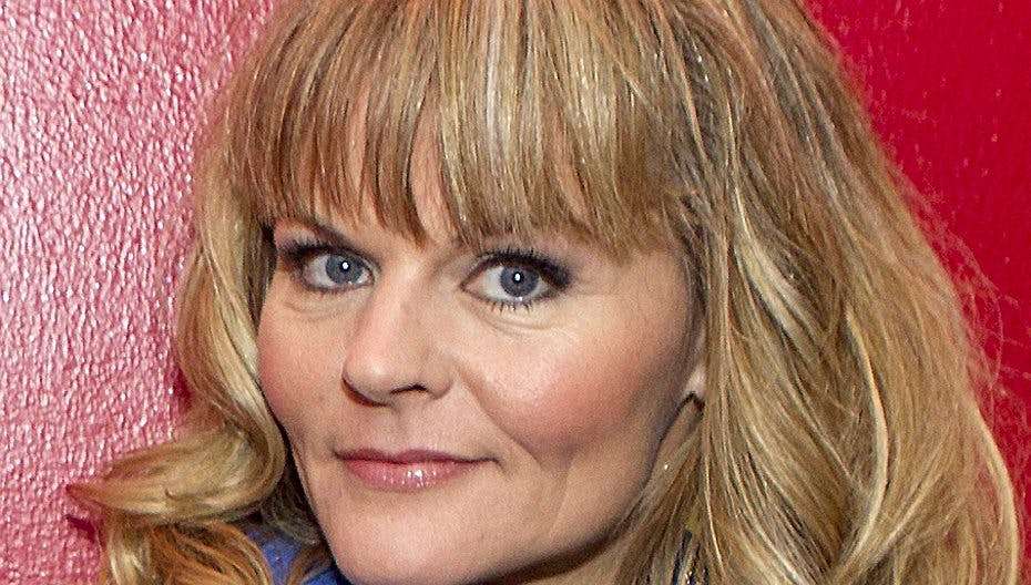 Lommerne er tomme hos Sussi La Cour, som får professionel hjælp i to omgange af eksperterne i "Luksusfælden".