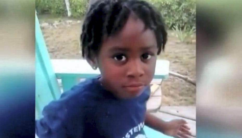 4-årig blev kaldt grim i skolen – hendes svar er genialt