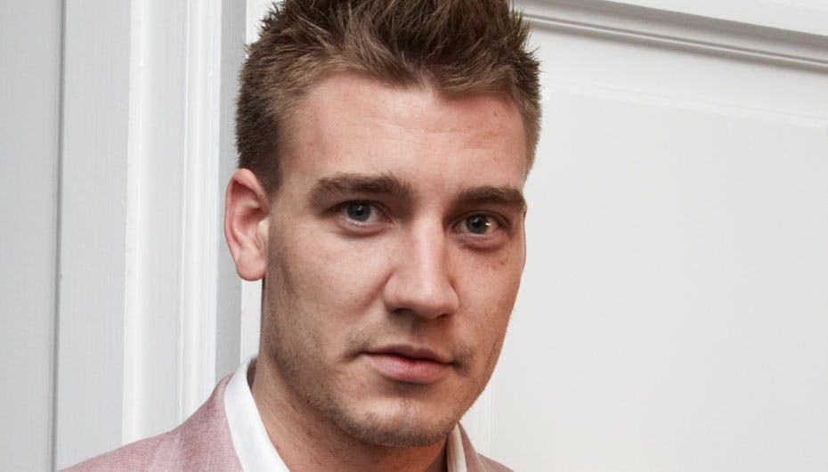 Han er muligvis nuttet, men han er langtfra kvindernes drømmefyr.