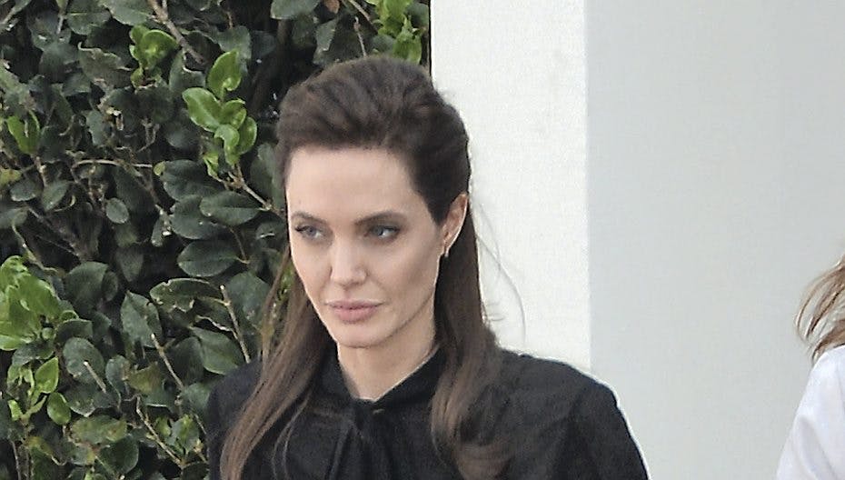 Angelina Jolie er ramt af skoldkopper.