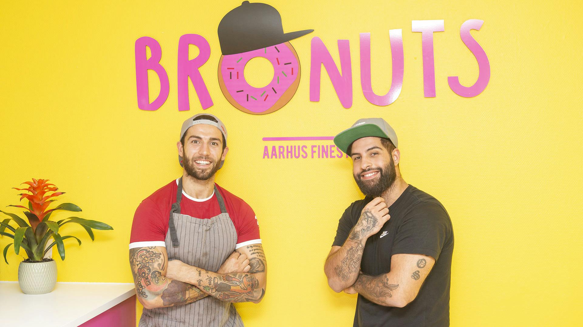 Bronuts genopstår angiveligt til november.