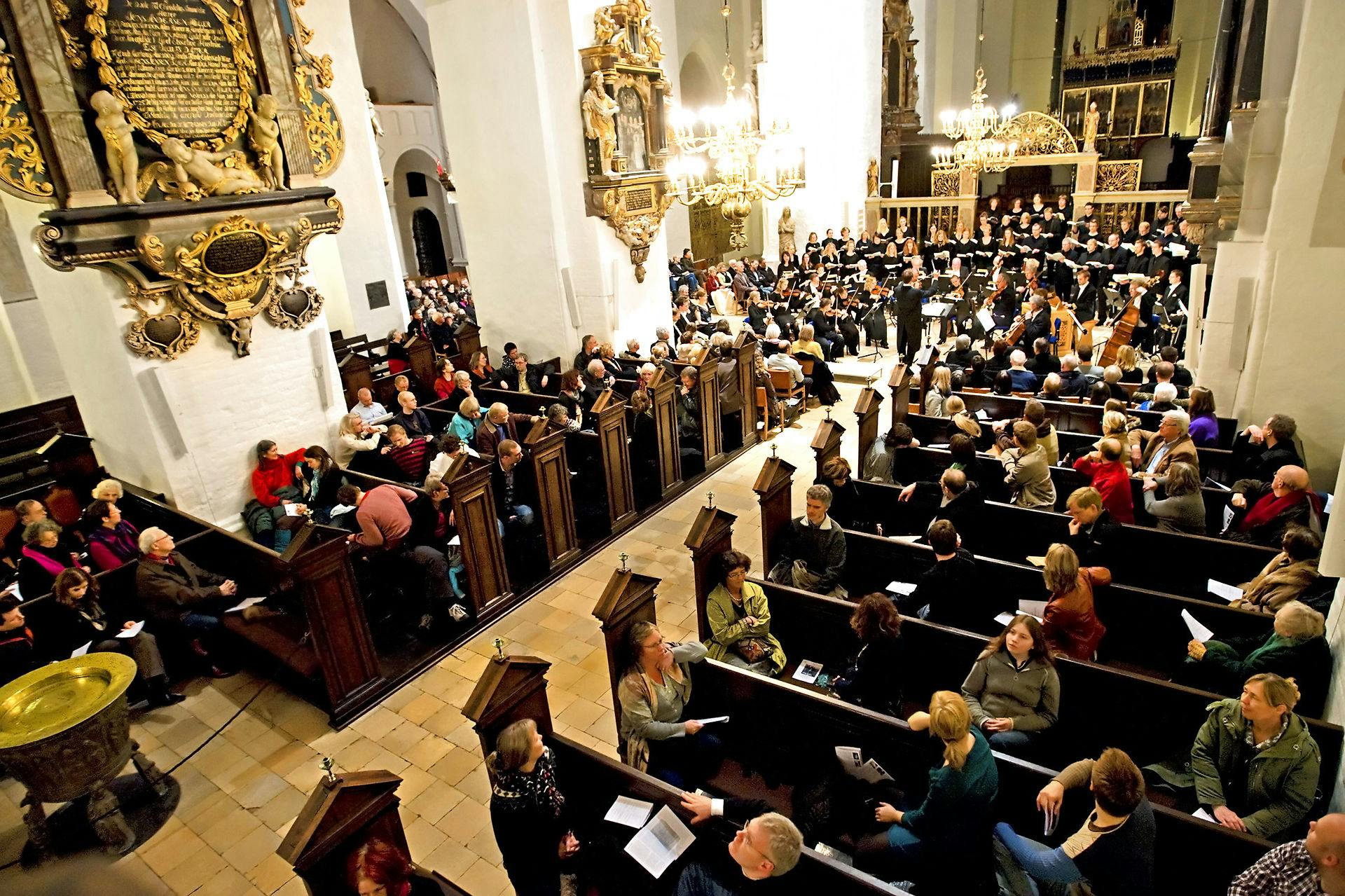 https://imgix.seoghoer.dk/media/article/aarhus_domkirke.jpg