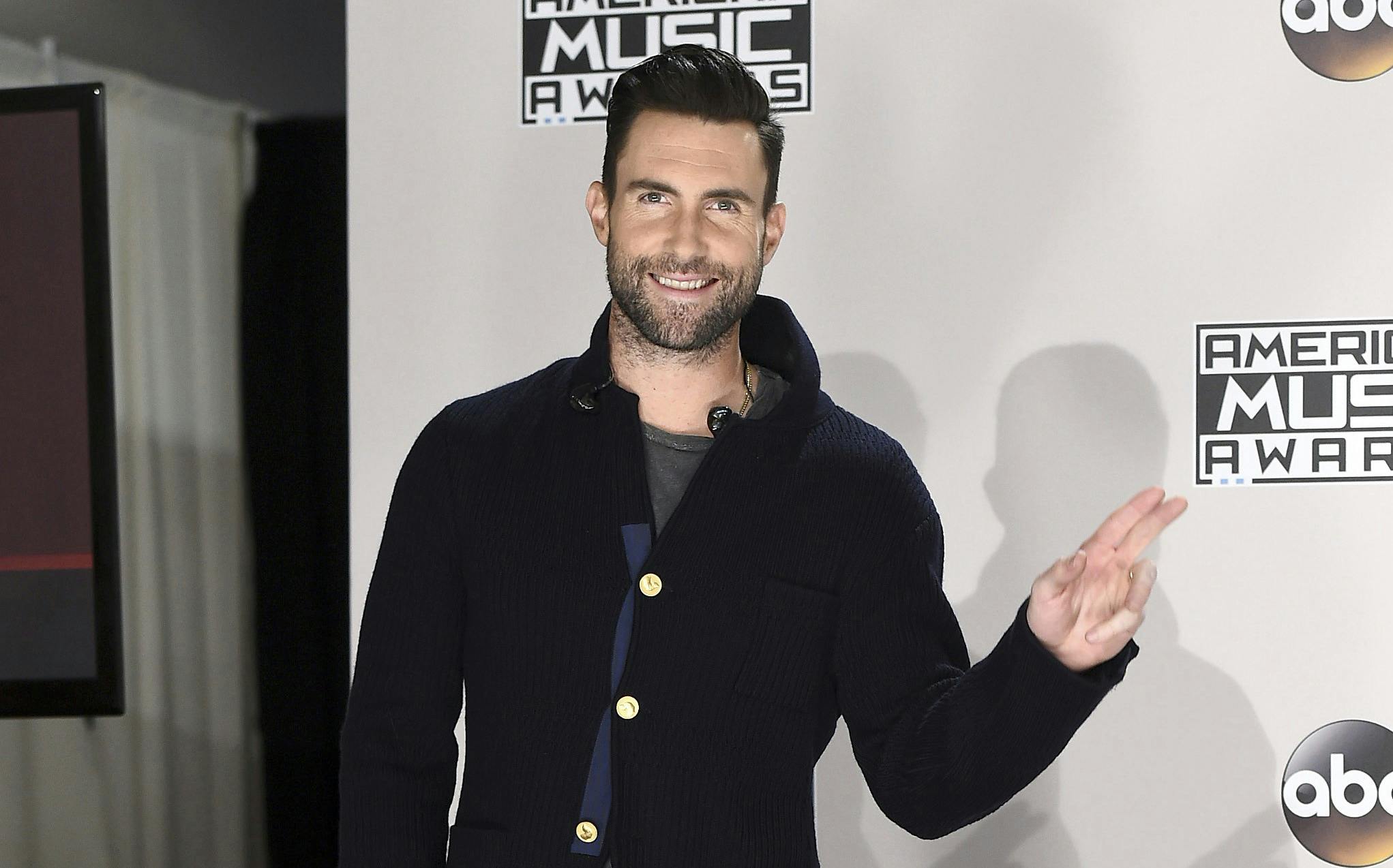 https://imgix.seoghoer.dk/media/article/adam_levine.jpg