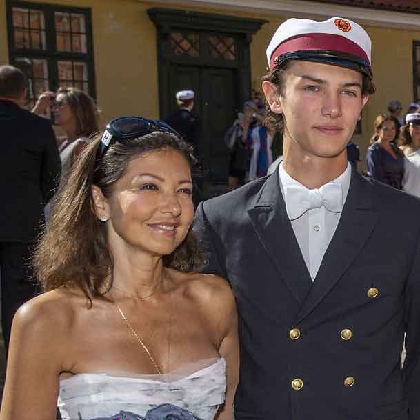 https://imgix.seoghoer.dk/media/article/alexandra-nikolaj-27062018.jpg