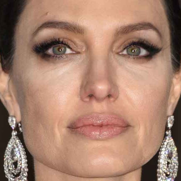 https://imgix.seoghoer.dk/media/article/angelina-jolie-29082018.jpg
