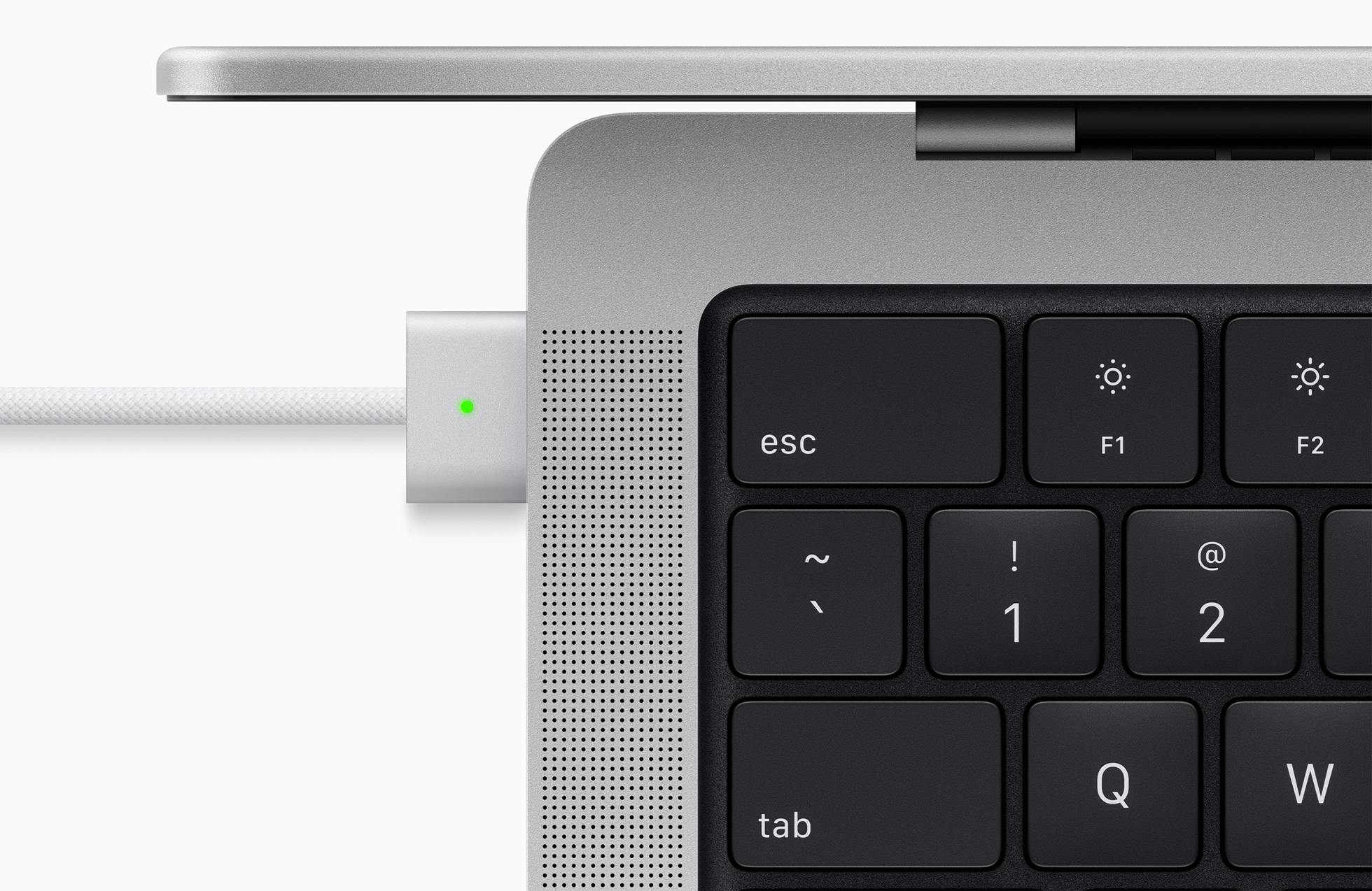 https://imgix.seoghoer.dk/media/article/apple_macbook-pro_magsafe_10182021.jpg