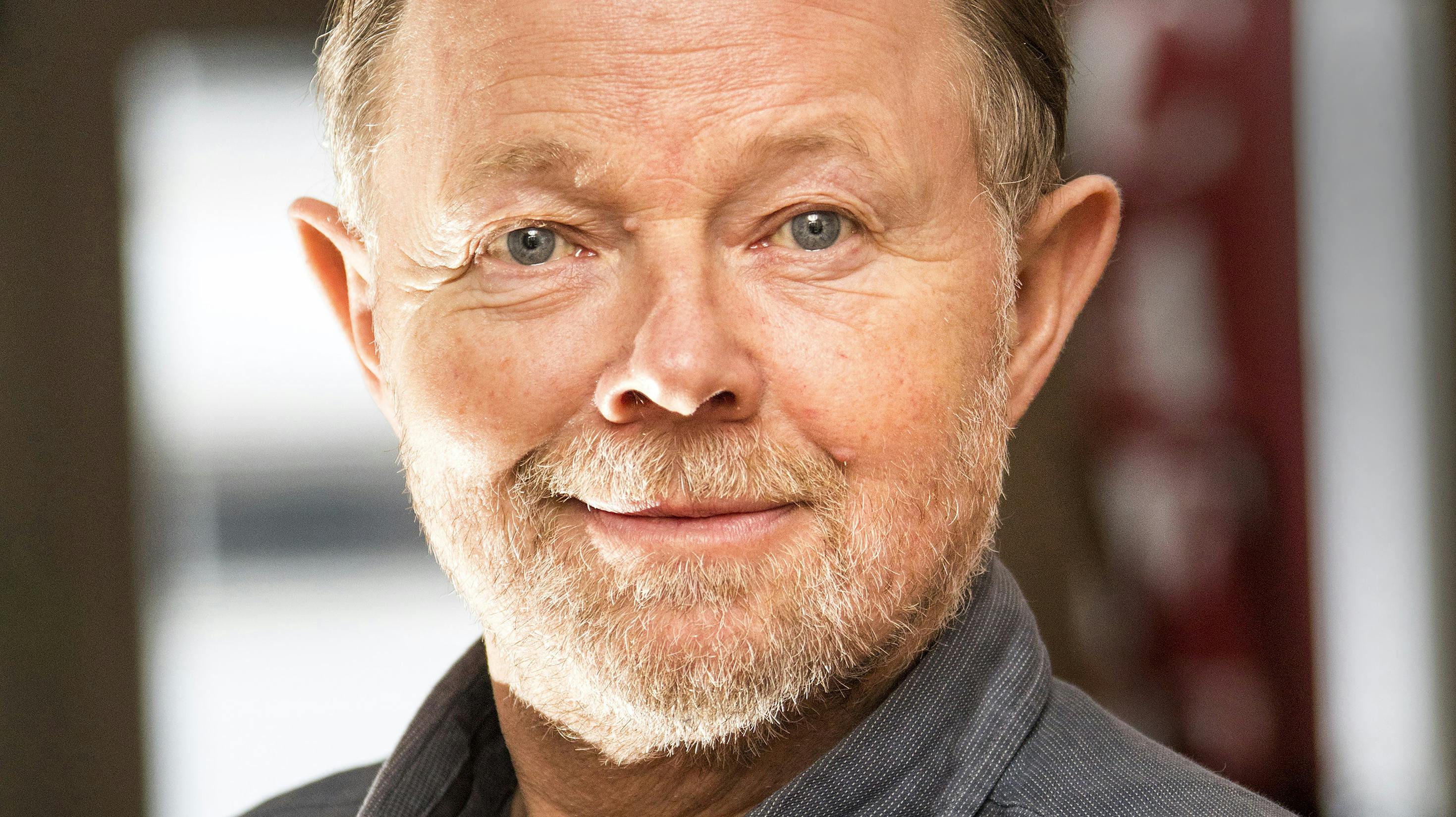 Jesper Asholt