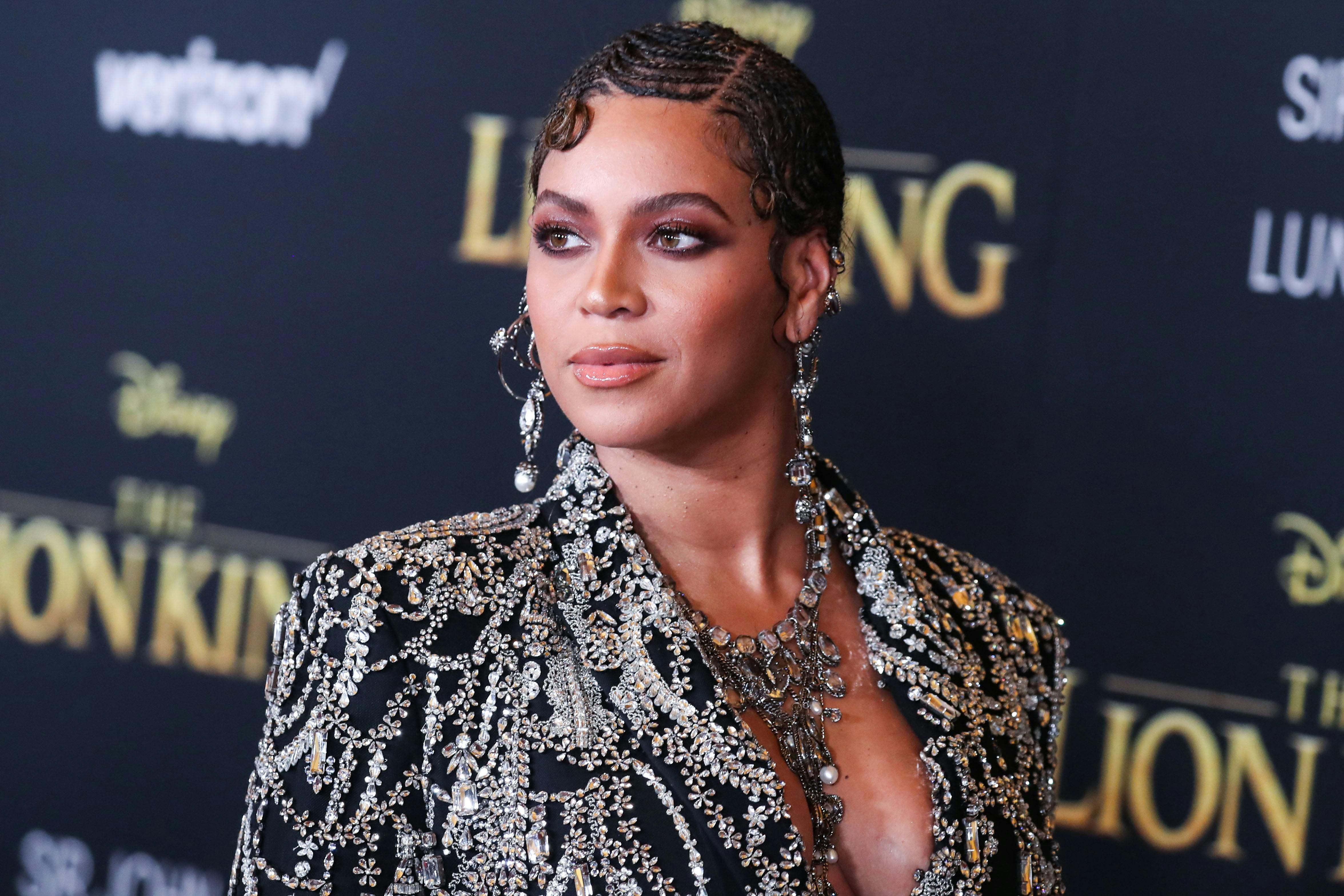 https://imgix.seoghoer.dk/media/article/beyonce-betawards.jpg