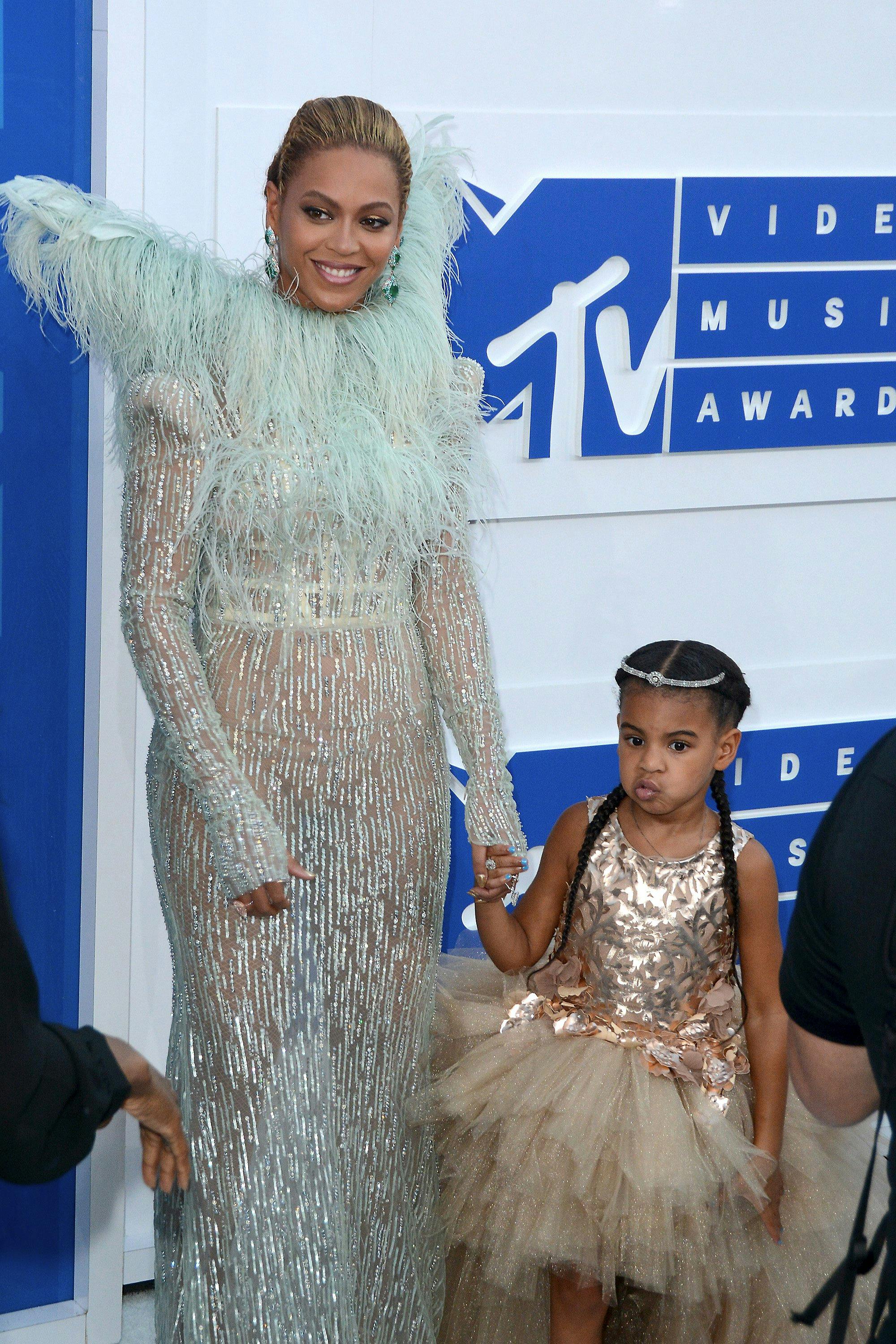 https://imgix.seoghoer.dk/media/article/beyonce_blue_ivy_carter_2.jpg