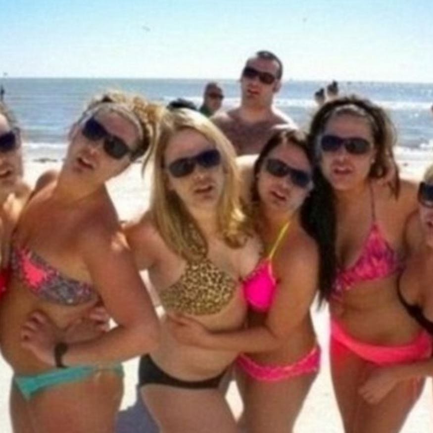 https://imgix.seoghoer.dk/media/article/bikini_billede.jpg