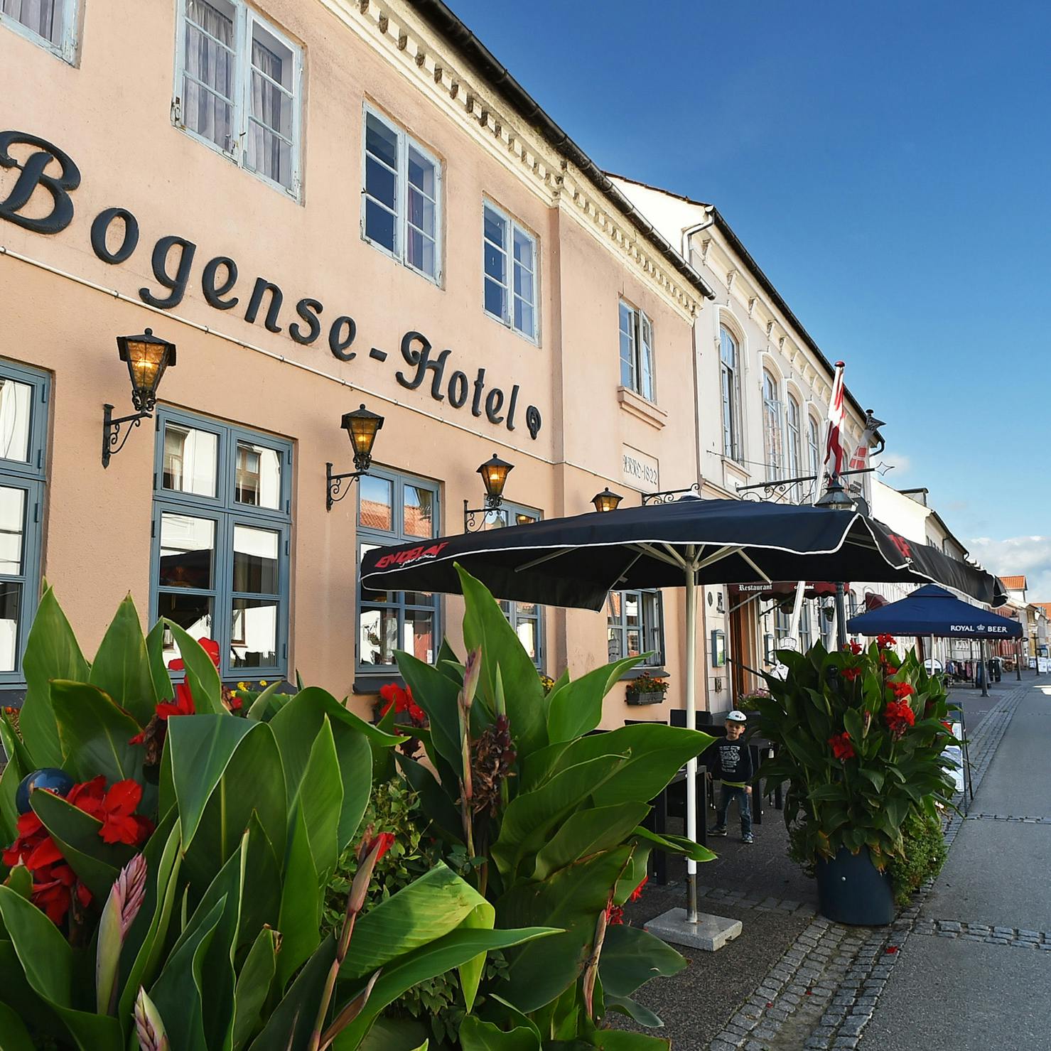 https://imgix.seoghoer.dk/media/article/bogense_hotel_1.jpg