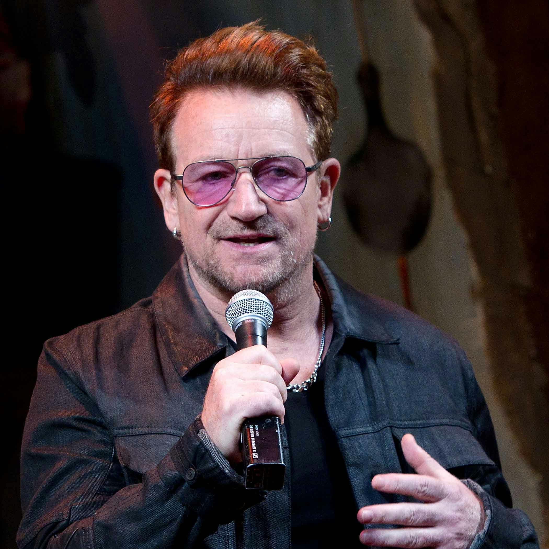 https://imgix.seoghoer.dk/media/article/bono-med-mikrofon.jpg