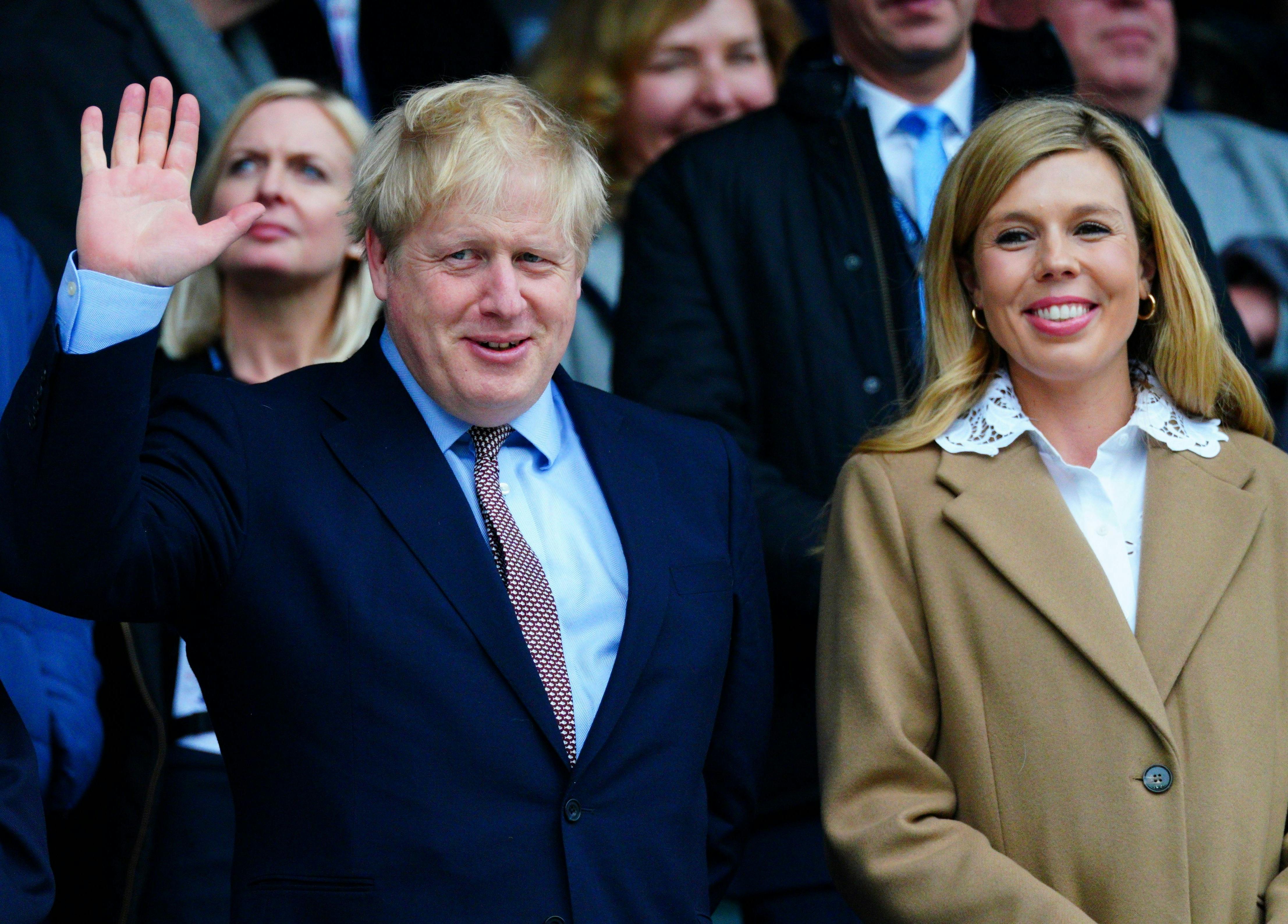 https://imgix.seoghoer.dk/media/article/boris_johnson_opkalder_soen_efter_laeger.jpg