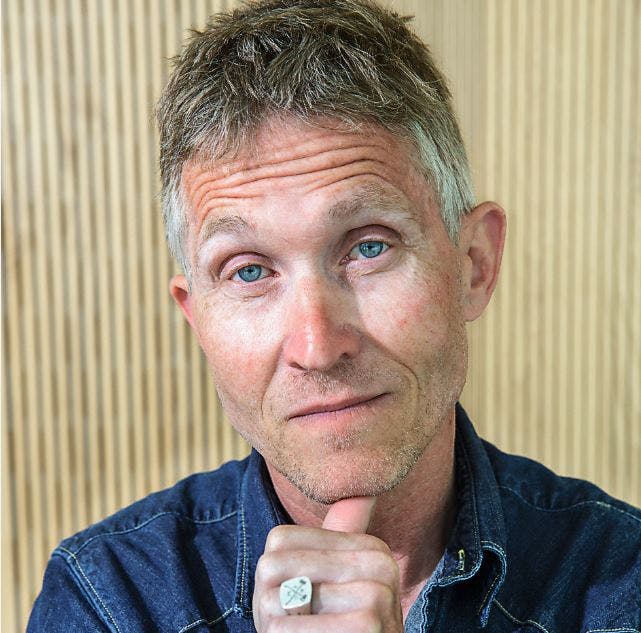 https://imgix.seoghoer.dk/media/article/brian_holm_foran_vaeg2.jpg