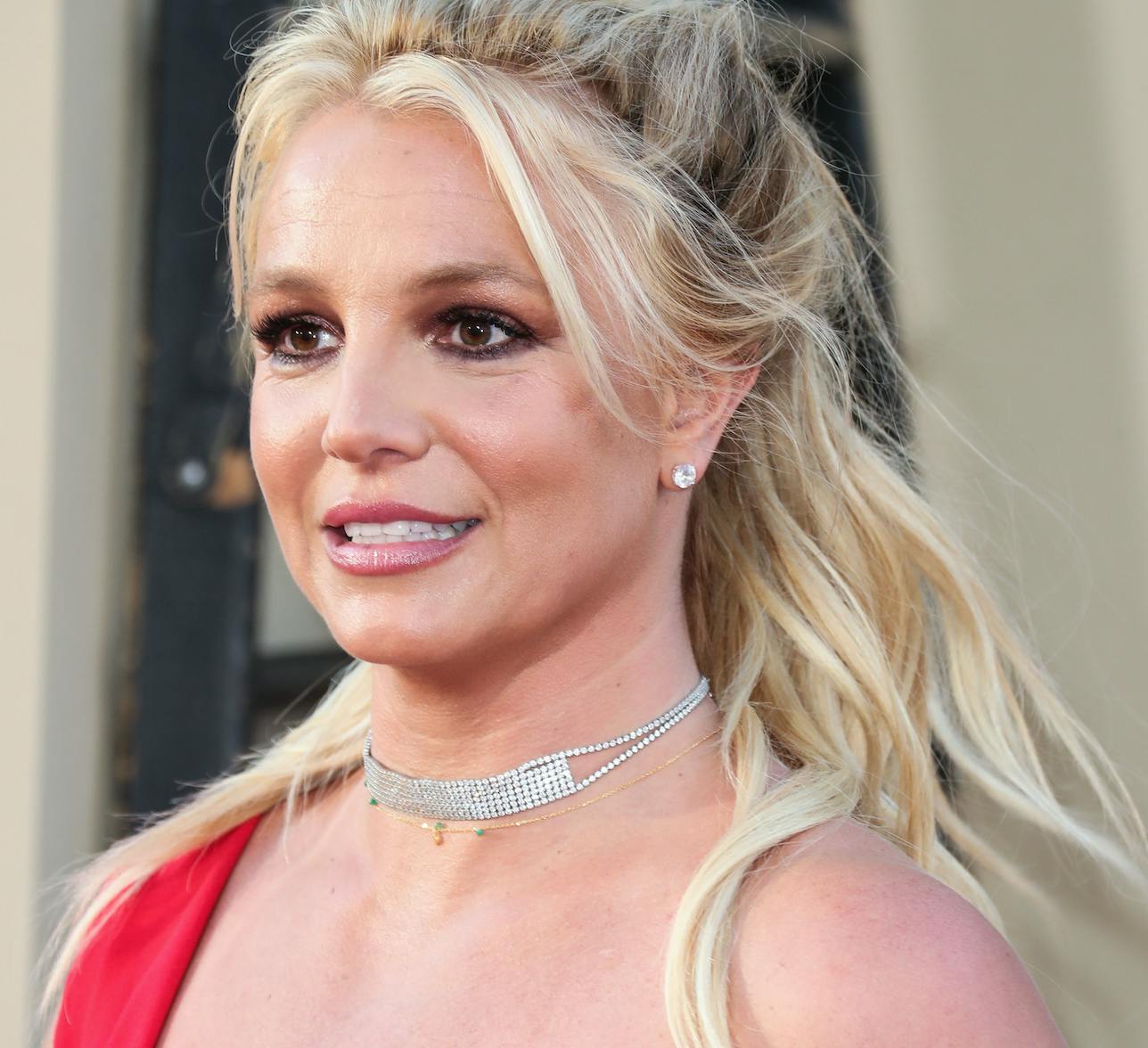 https://imgix.seoghoer.dk/media/article/britney-spears.png