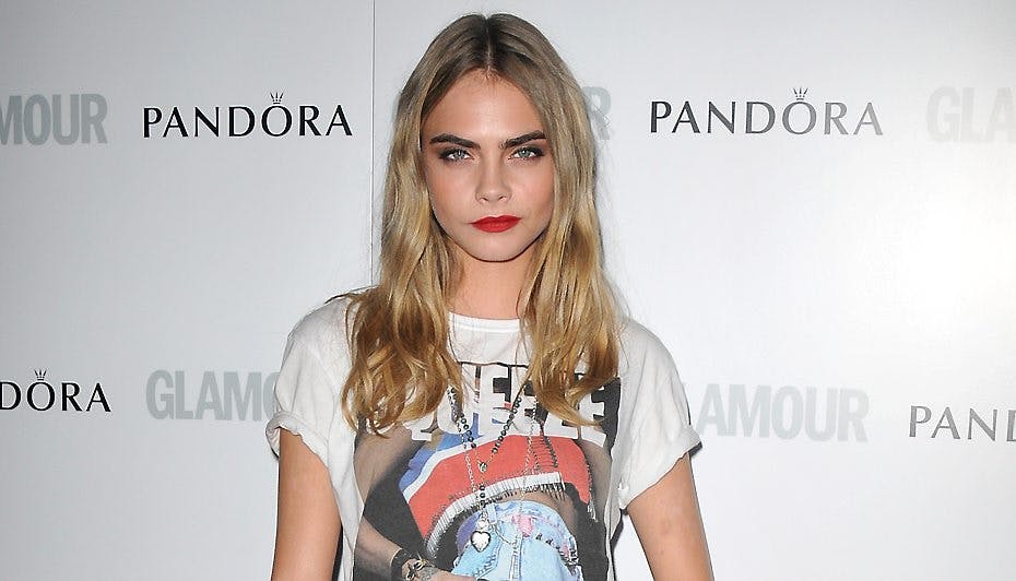 https://imgix.seoghoer.dk/media/article/cara_delevingne_-_aop_-_web1.jpg