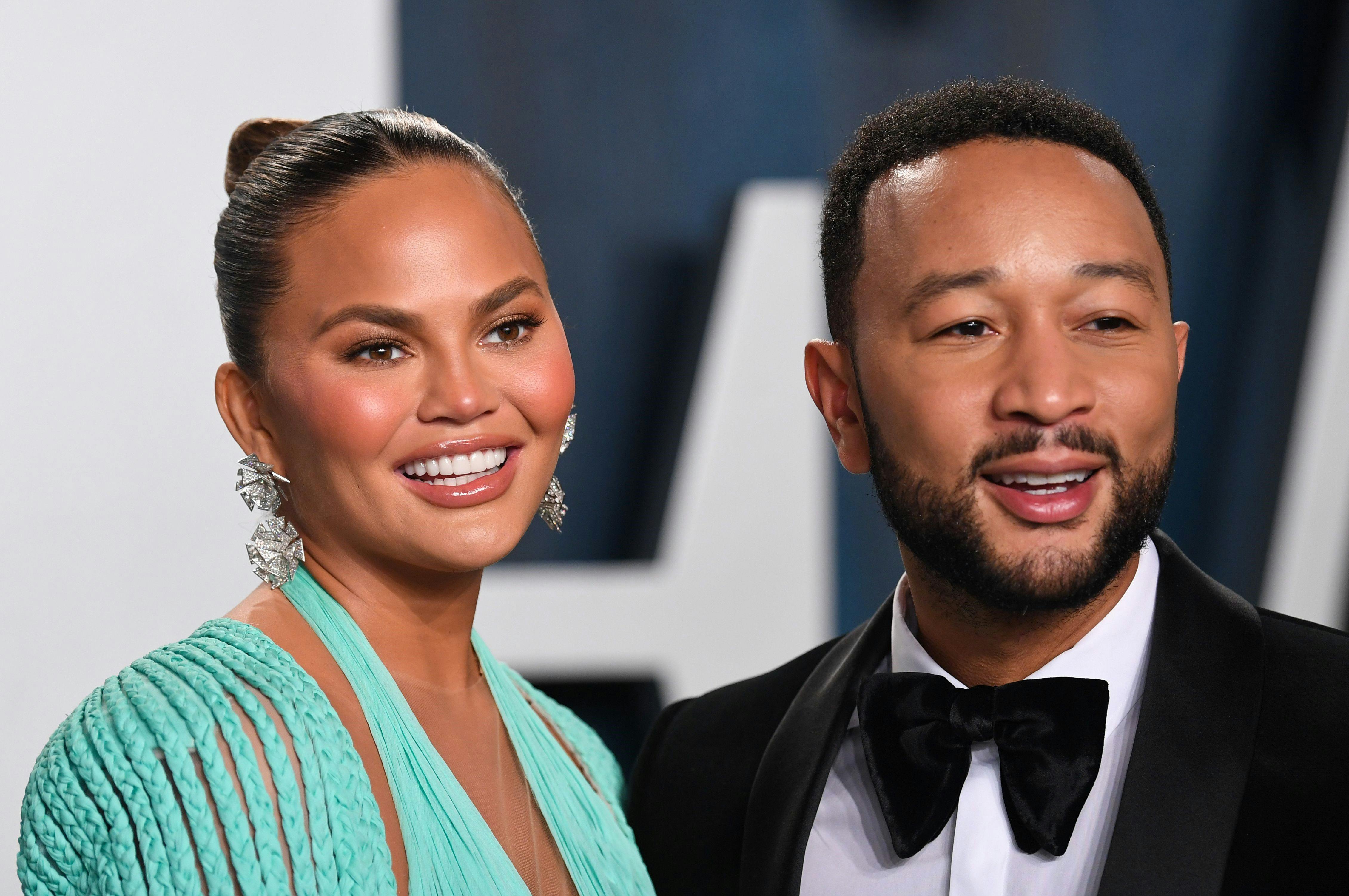 https://imgix.seoghoer.dk/media/article/chrissy_teigen_og_john_legend.jpg