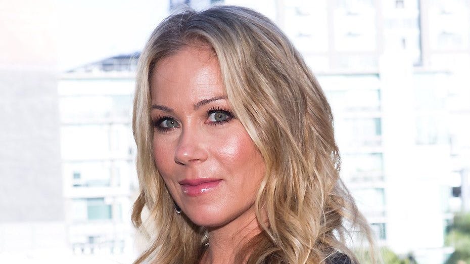 Åbenbart var Brad Pitt ikke god nok til Christina Applegate. Men hvem var så? (Foto: AOP)