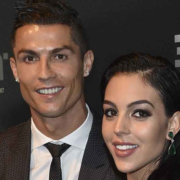 https://imgix.seoghoer.dk/media/article/cristiano-ronaldo-georgina-.jpg