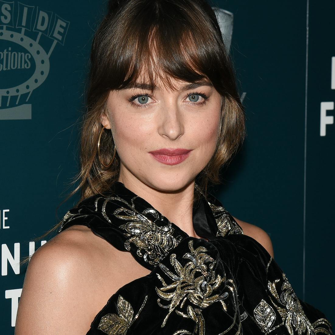 https://imgix.seoghoer.dk/media/article/dakota-johnson.png
