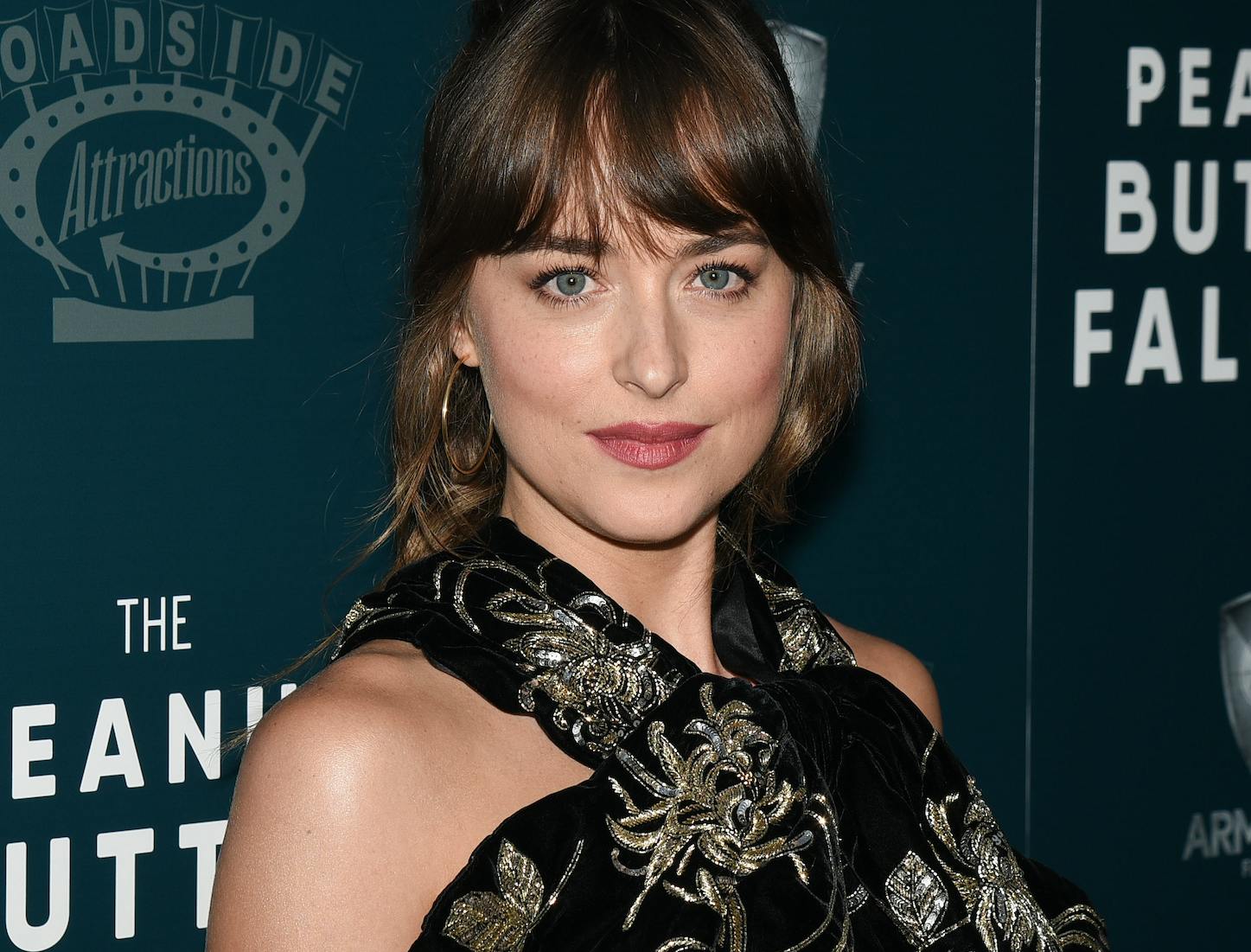 https://imgix.seoghoer.dk/media/article/dakota-johnson.png