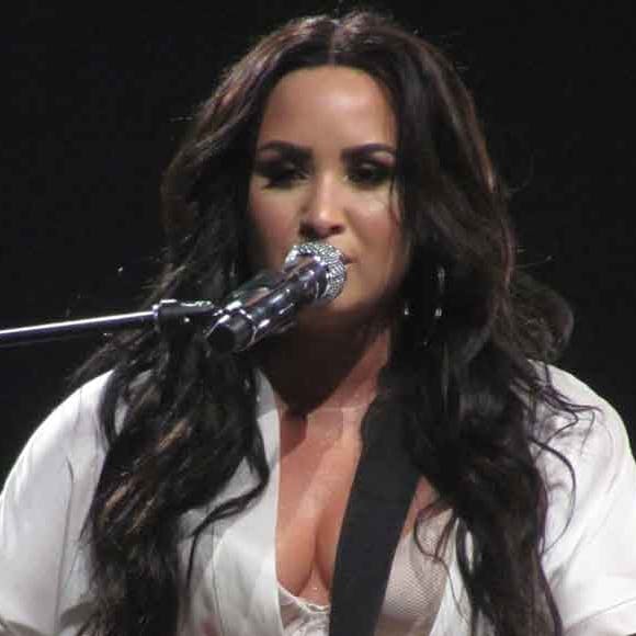 https://imgix.seoghoer.dk/media/article/demi-lovato-06082018.jpg