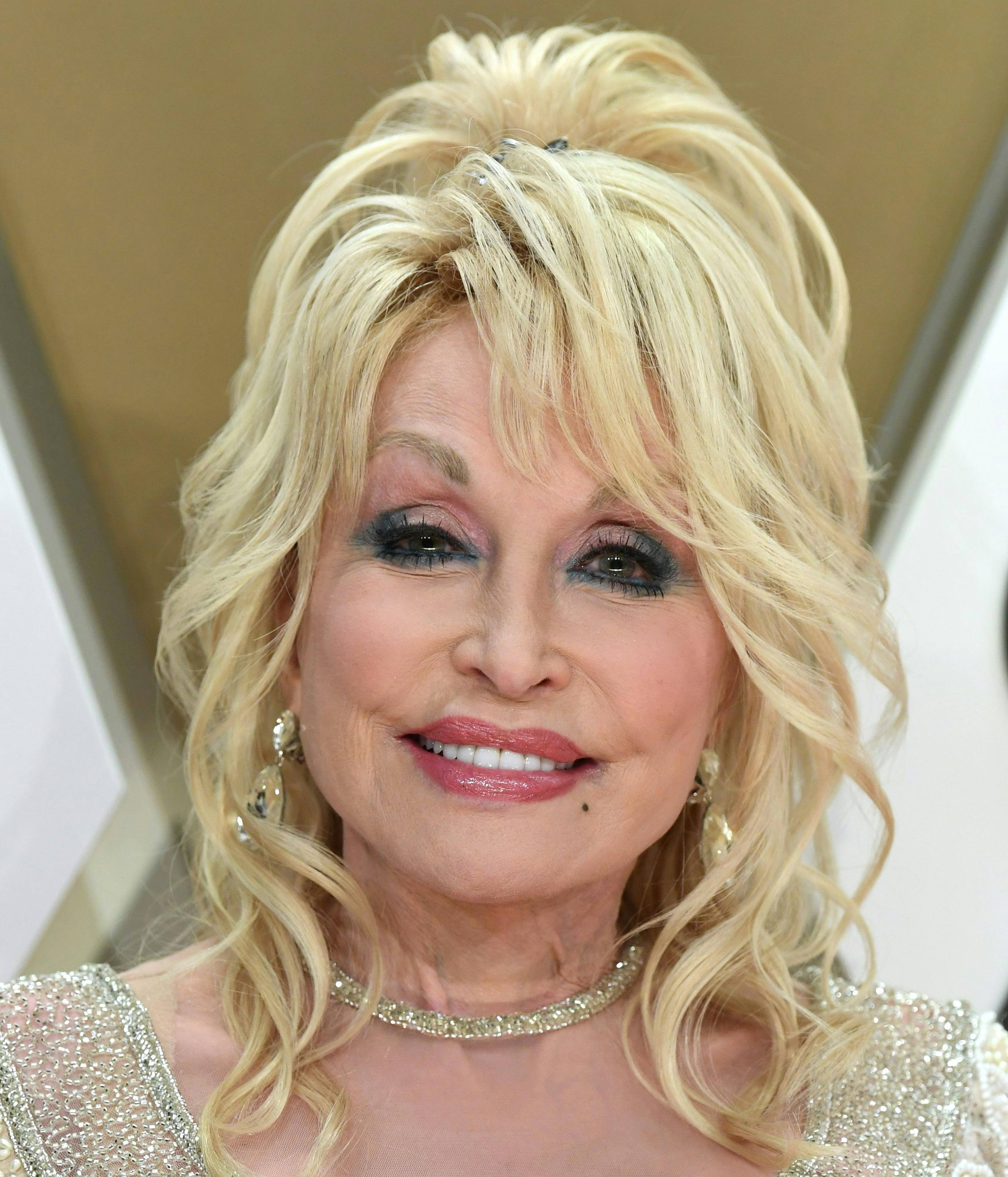 https://imgix.seoghoer.dk/media/article/dolly_parton_0.jpg